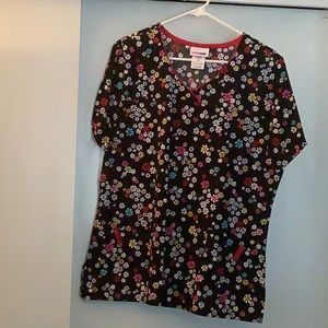 Scrubstar women’s scrub top